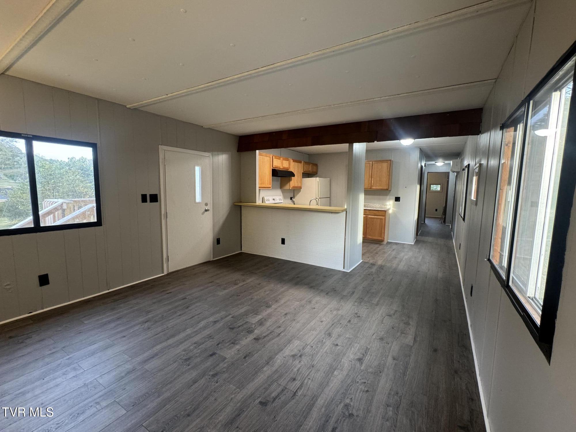 10 Pigeon Hollow Road Afton, TN 37616 - Photo 6 of 22 IMG_7596