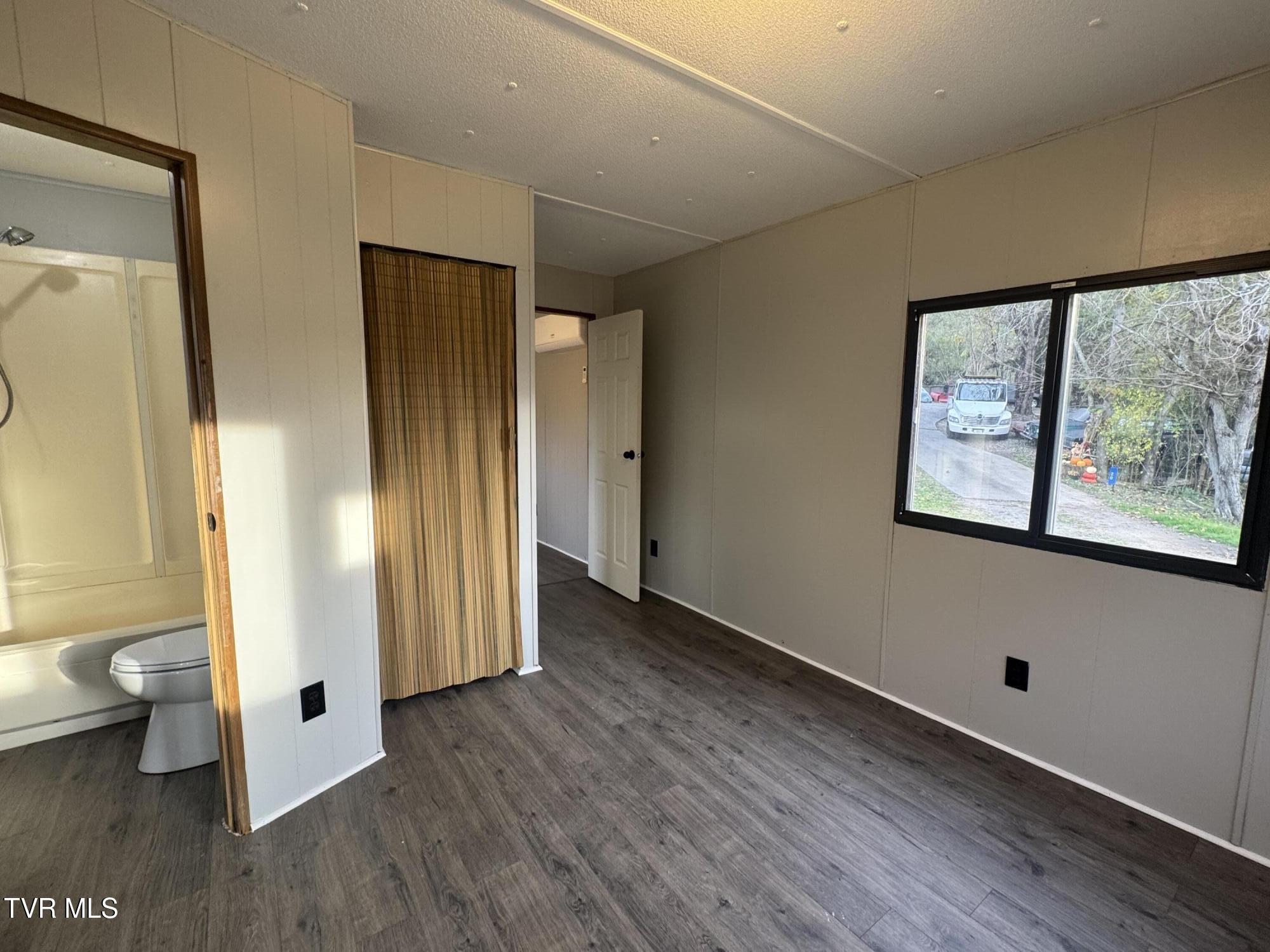 10 Pigeon Hollow Road Afton, TN 37616 - Photo 10 of 22 IMG_7600