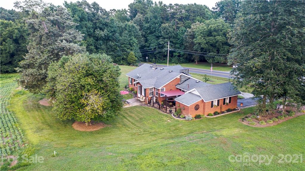 24469 Canton Road Albemarle, NC 28001 - Photo 11 of 29 Gallery Image 11