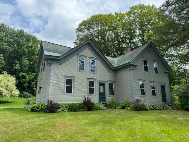 $895,000 | 565 Main Street, Warren, VT 05674