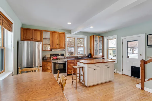 $820,000 | 565 Main Street, Warren, VT 05674