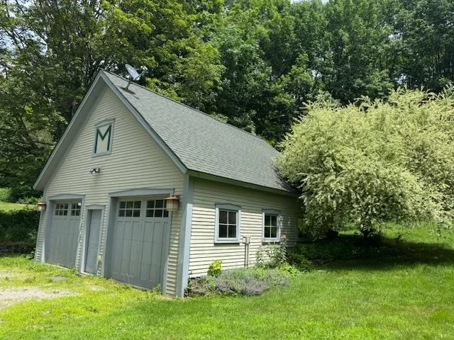 $895,000 | 565 Main Street, Warren, VT 05674