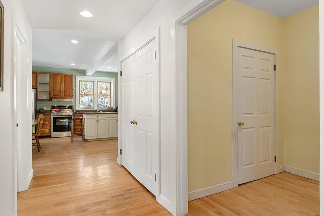 $820,000 | 565 Main Street, Warren, VT 05674