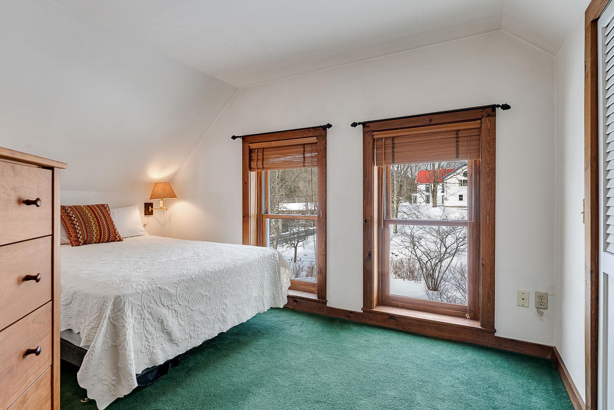 565 Main Street Warren, VT 05674 - Photo 27 of 48