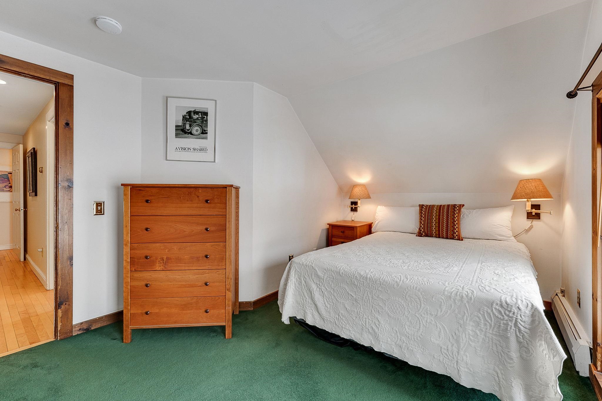 565 Main Street Warren, VT 05674 - Photo 28 of 48