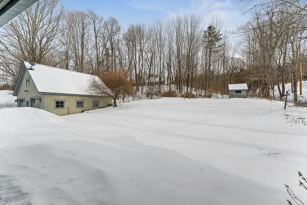 $820,000 | 565 Main Street, Warren, VT 05674