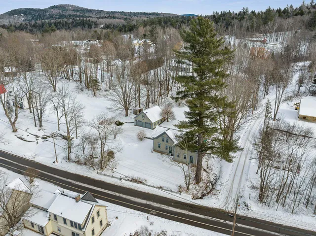 $820,000 | 565 Main Street, Warren, VT 05674