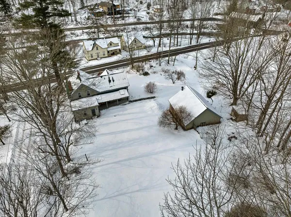 $820,000 | 565 Main Street, Warren, VT 05674