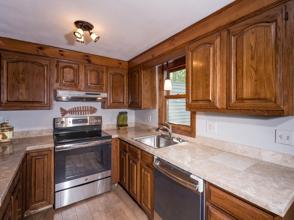 78 Norton Road, Unit 2 Kittery, ME 03904 - Photo 2 of 27