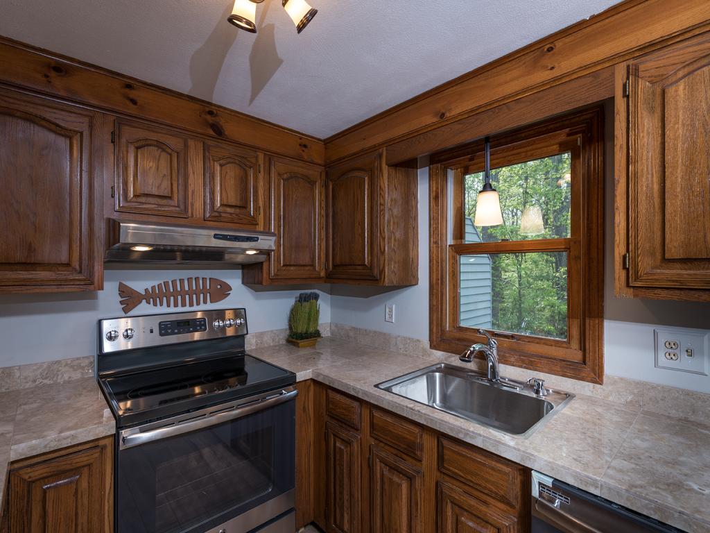 78 Norton Road, Unit 2 Kittery, ME 03904 - Photo 3 of 27