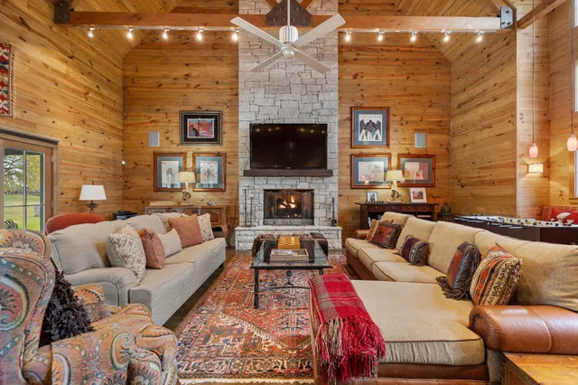 $3,650,000 | 1585 Round Top Road, Round Top, TX 78954