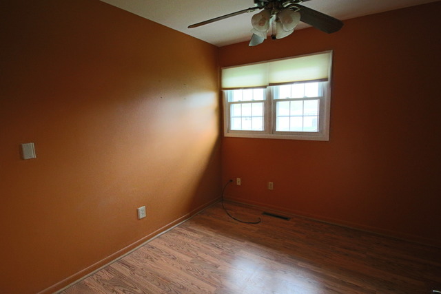 620 Southgate Road New Lenox, IL 60451 - Photo 6 of 23