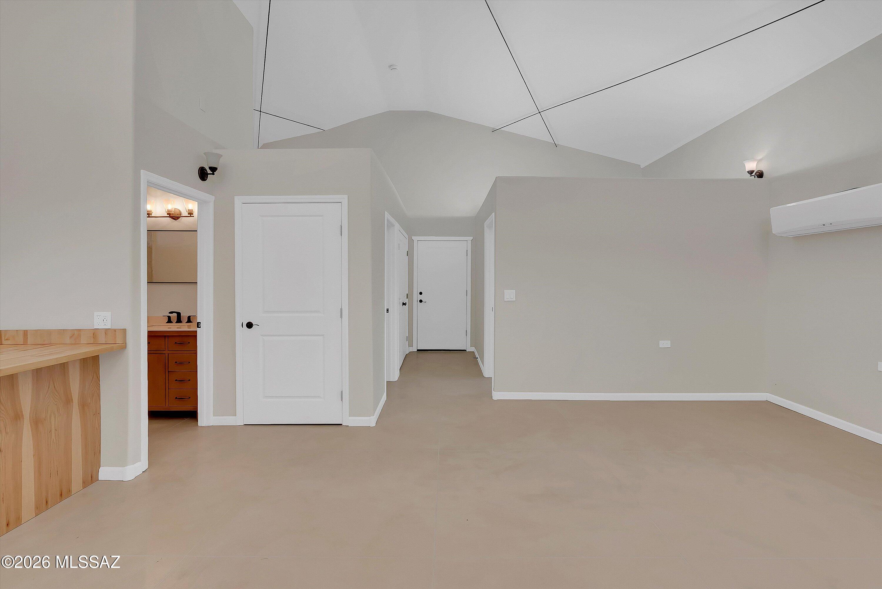 5255 South Perlita Road Tucson, AZ 85747 - Photo 4 of 44