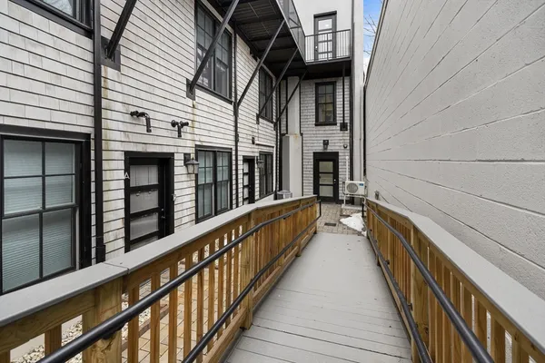 $3,000 | 300 Somerville, Unit D, Somerville, MA 02143