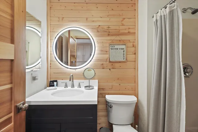 $230,000 | 1093 Canyon Road, Unit 613, Wisconsin Dells, WI 53965