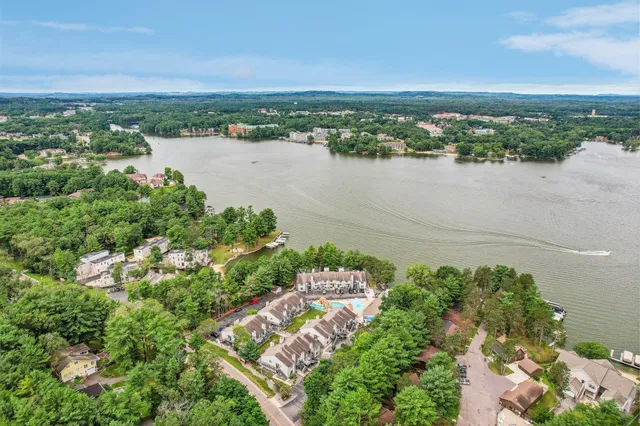 $230,000 | 1093 Canyon Road, Unit 613, Wisconsin Dells, WI 53965