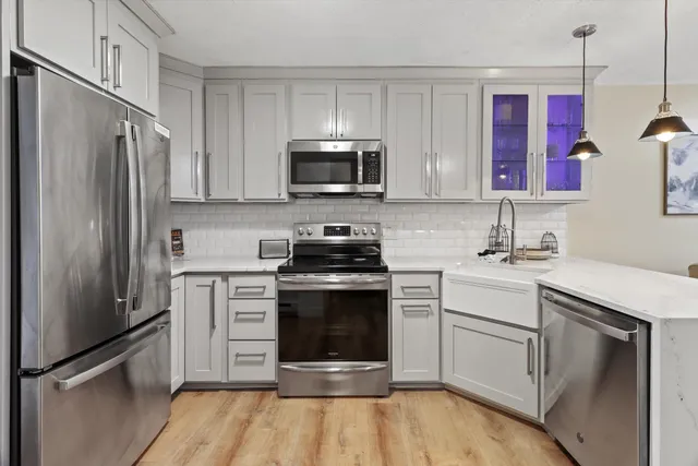 $230,000 | 1093 Canyon Road, Unit 613, Wisconsin Dells, WI 53965