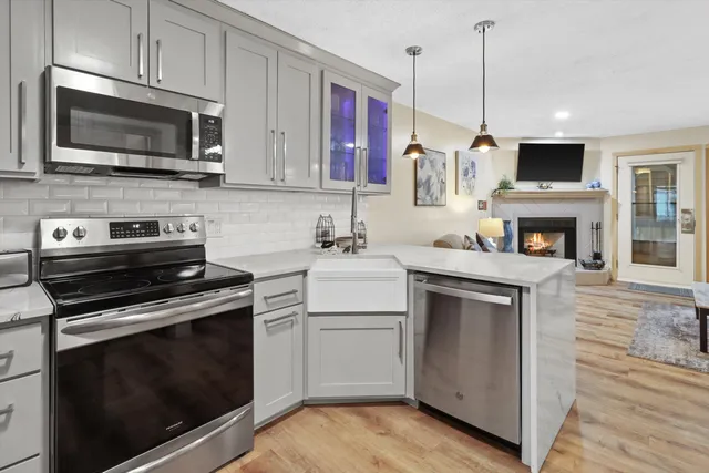 $230,000 | 1093 Canyon Road, Unit 613, Wisconsin Dells, WI 53965