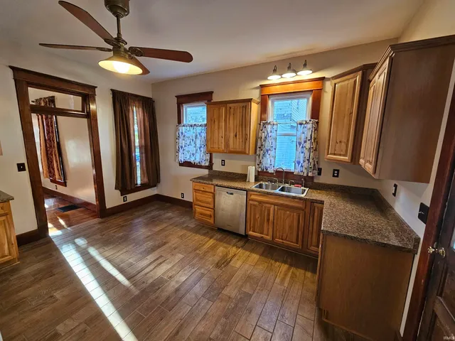 $187,500 | 718 Buntin Street, Vincennes, IN 47591