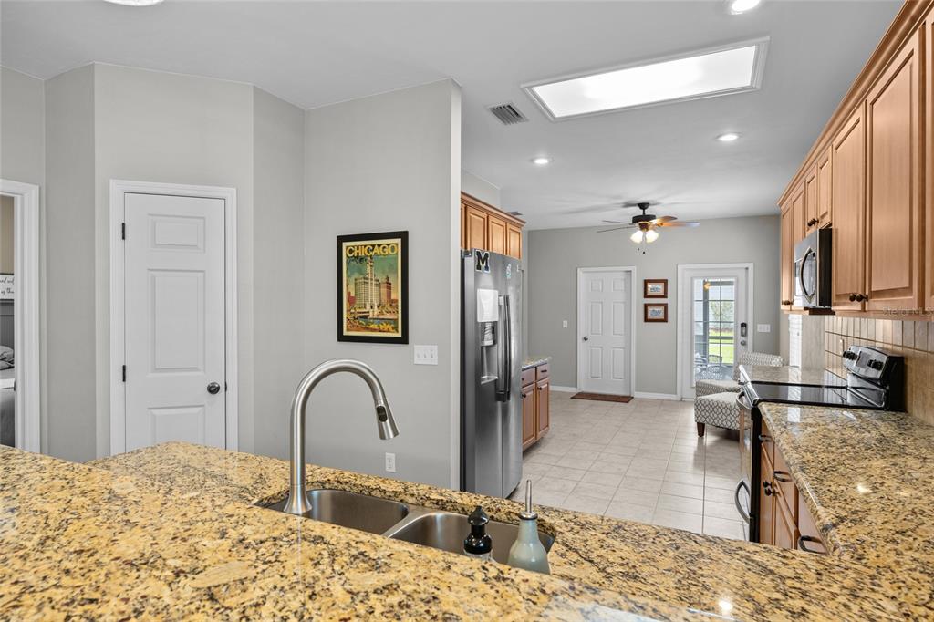 8251 Southwest 78th Lane Gainesville, FL 32608 - Photo 12 of 29