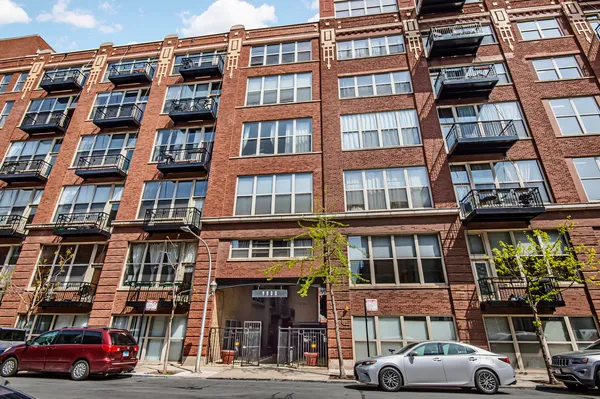 $2,300 | 1500 West Monroe Street, Unit 221, Chicago, IL 60607