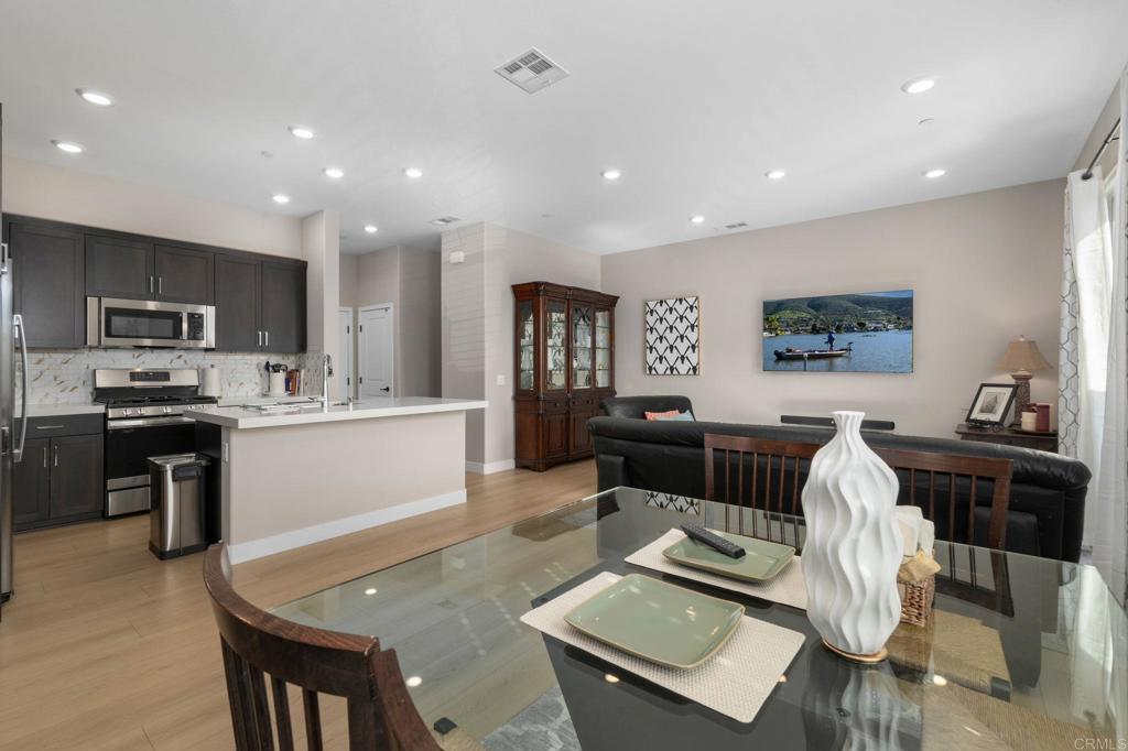 1220 Sunrise View, Unit 101 San Marcos, CA 92078 - Photo 8 of 42