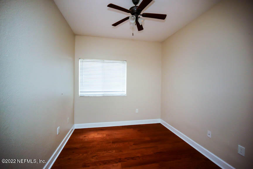 9745 Touchton Road, Unit 2701 Jacksonville, FL 32246 - Photo 23 of 39 K3rd Bedroom