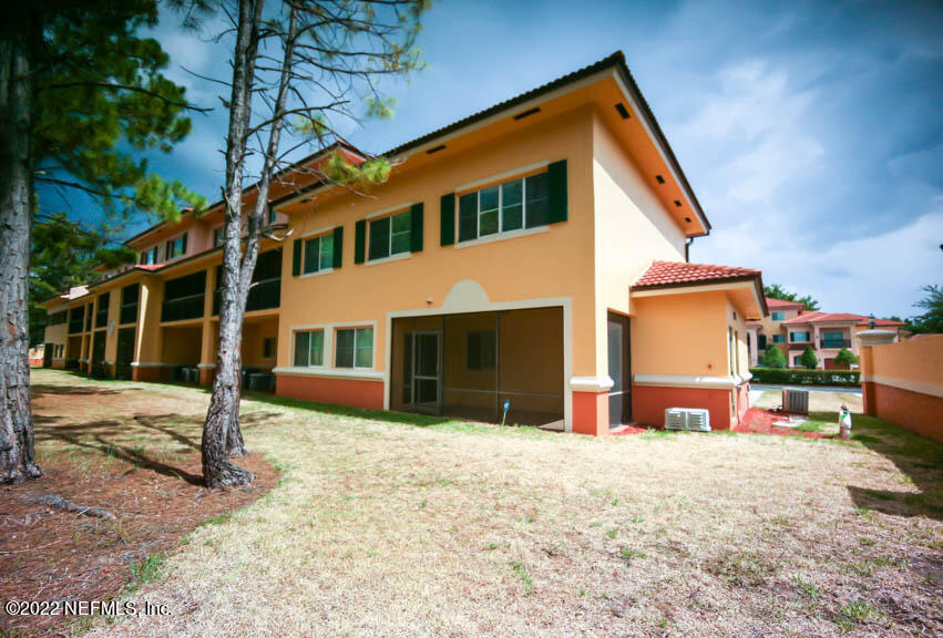 9745 Touchton Road, Unit 2701 Jacksonville, FL 32246 - Photo 32 of 39 Rear View