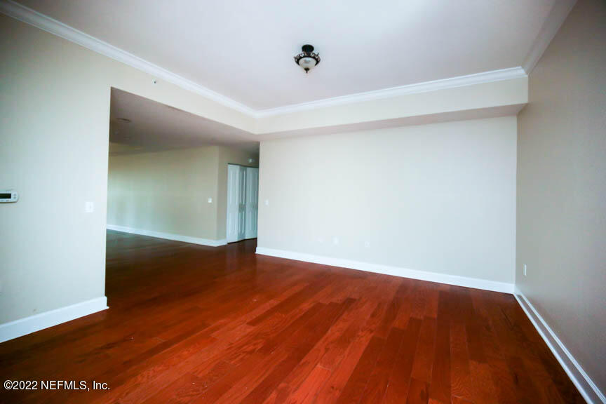 9745 Touchton Road, Unit 2701 Jacksonville, FL 32246 - Photo 9 of 39 CLiving Room