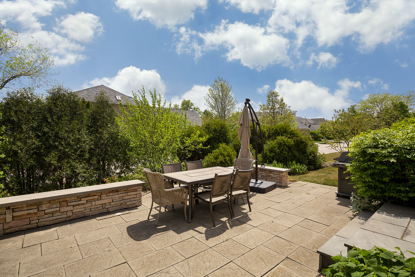 791 Endicott Road Highwood, IL 60040 - Photo 20 of 25 a view of outdoor space with seating