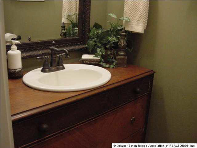 30756 Dunn Road Denham Springs, LA 70726 - Photo 9 of 12 Gallery Image 9
