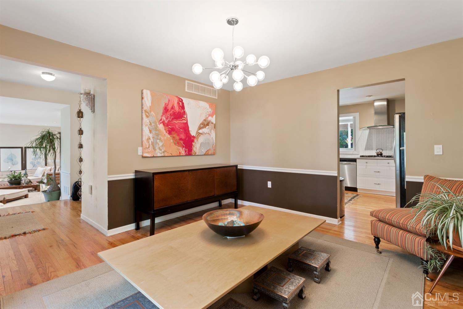 3 Rider Place West Windsor, NJ 08550 - Photo 14 of 33 a living room with furniture and a table