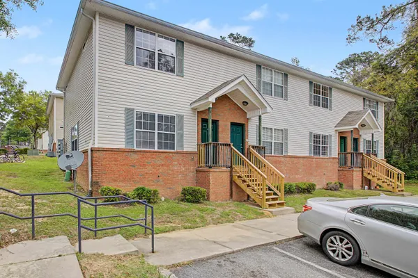 $159,900 | 2403 Hartsfield Road, Unit 401, Tallahassee, FL 32303