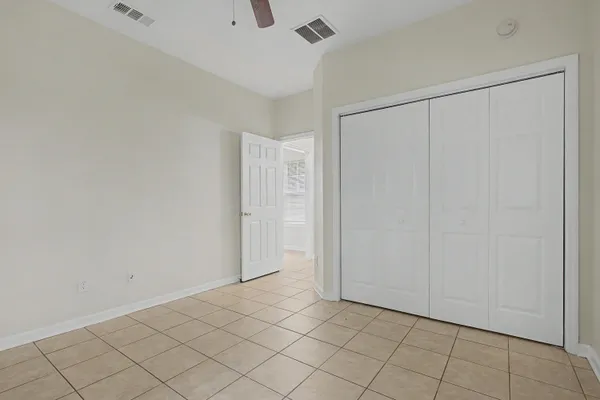$159,900 | 2403 Hartsfield Road, Unit 401, Tallahassee, FL 32303