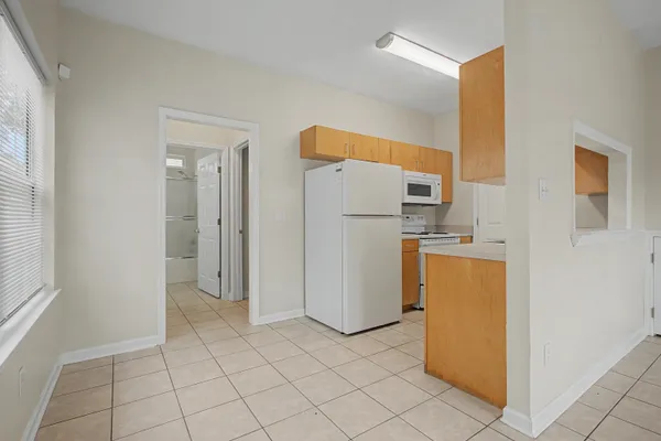 $169,900 | 2403 Hartsfield Road, Unit 401, Tallahassee, FL 32303