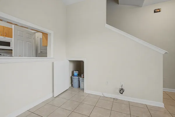 $169,900 | 2403 Hartsfield Road, Unit 401, Tallahassee, FL 32303