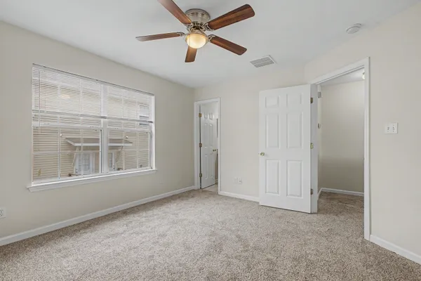 $159,900 | 2403 Hartsfield Road, Unit 401, Tallahassee, FL 32303