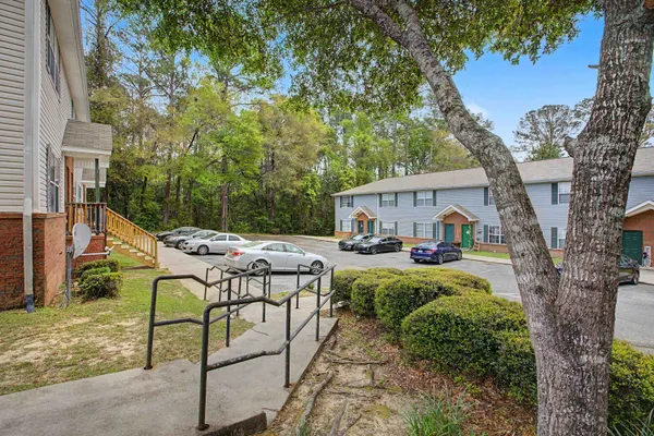 $159,900 | 2403 Hartsfield Road, Unit 401, Tallahassee, FL 32303