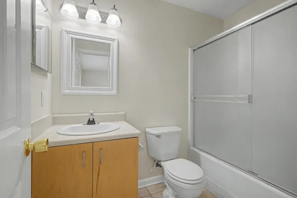 $159,900 | 2403 Hartsfield Road, Unit 401, Tallahassee, FL 32303
