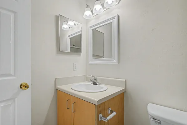 $159,900 | 2403 Hartsfield Road, Unit 401, Tallahassee, FL 32303