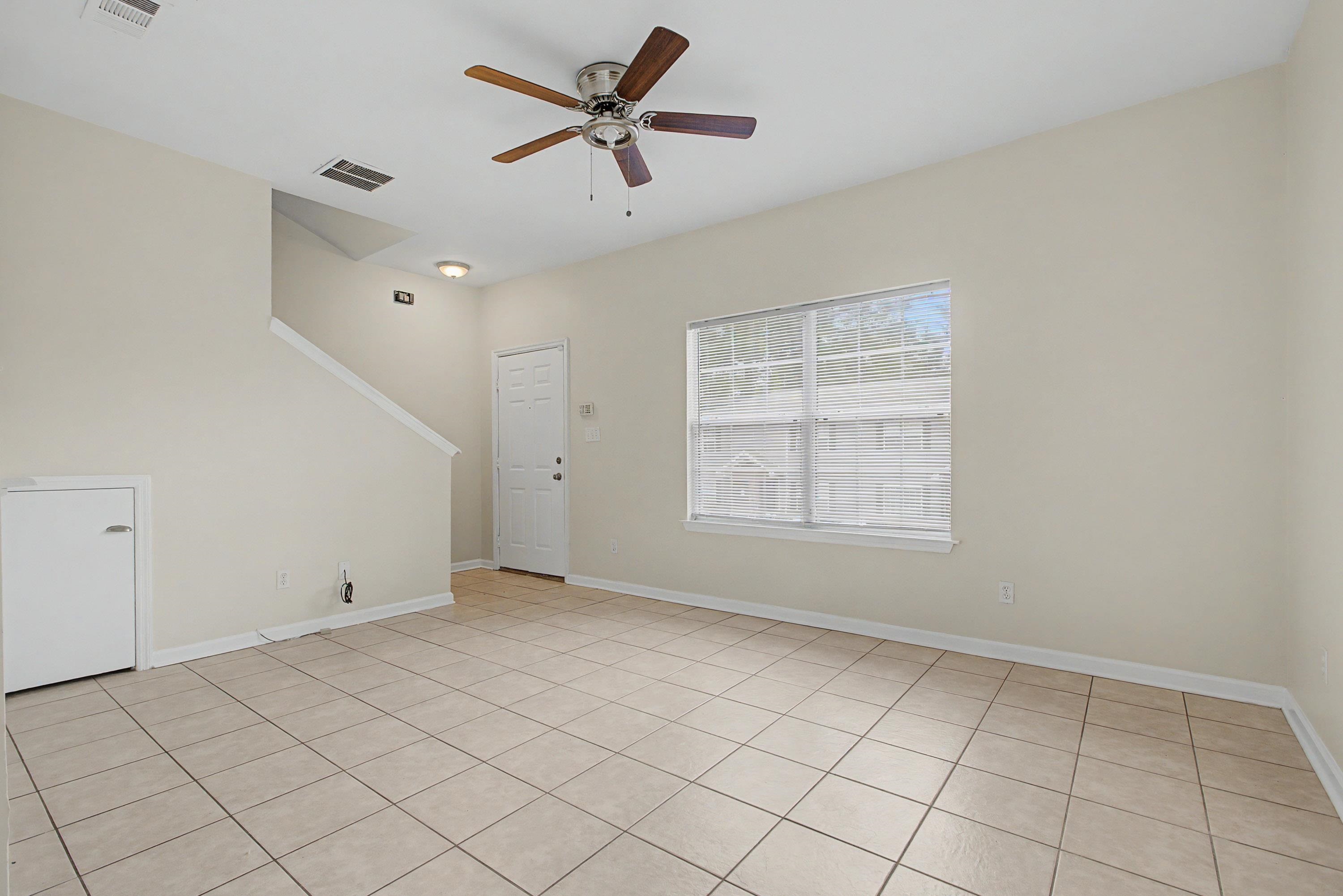 2403 Hartsfield Road, Unit 401 Tallahassee, FL 32303 - Photo 6 of 45
