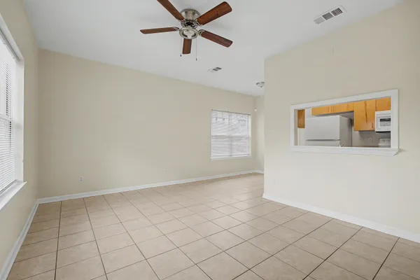 $159,900 | 2403 Hartsfield Road, Unit 401, Tallahassee, FL 32303