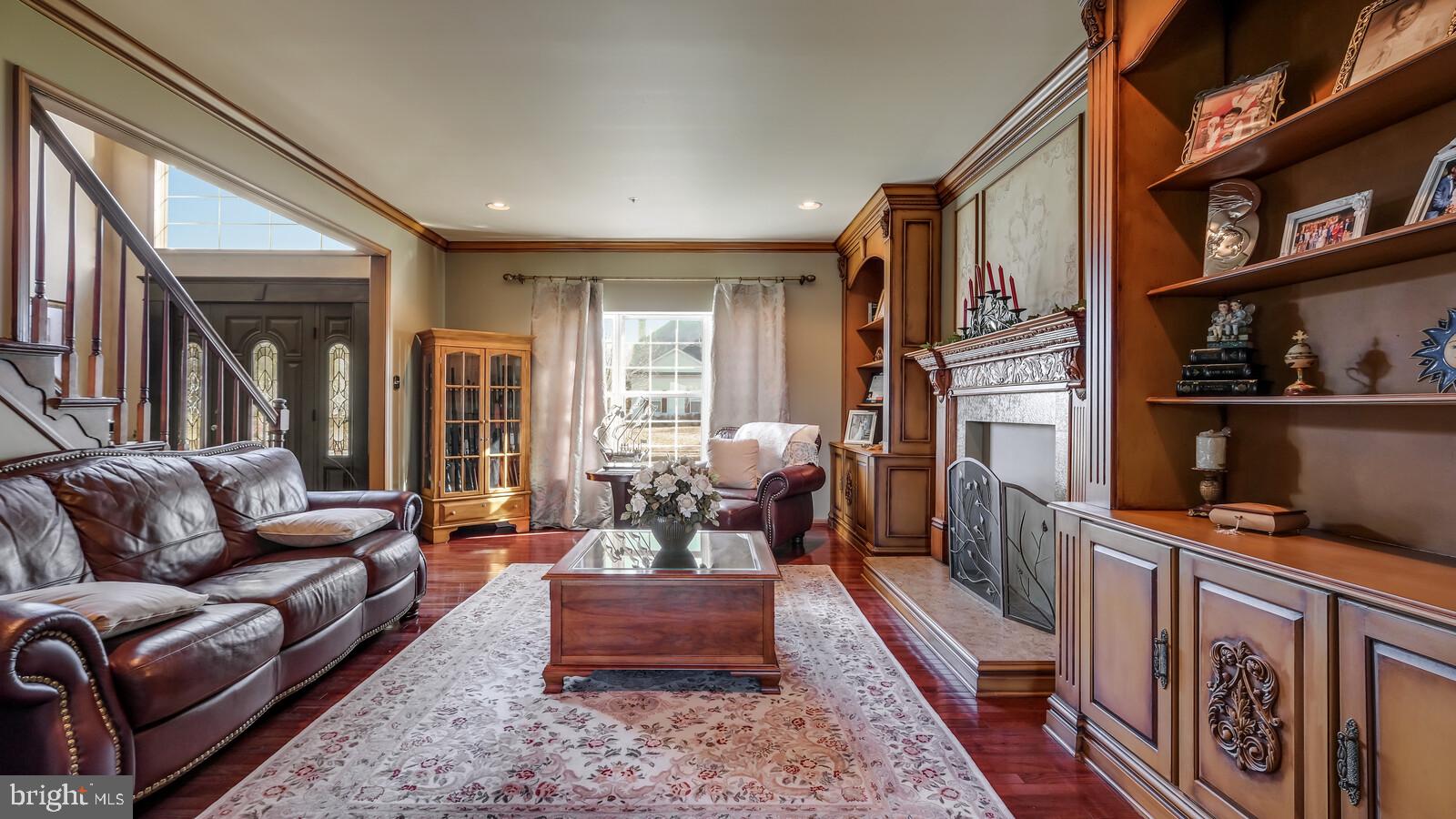 3223 Riding Court Chalfont, PA 18914 - Photo 8 of 53 Gallery Image 8