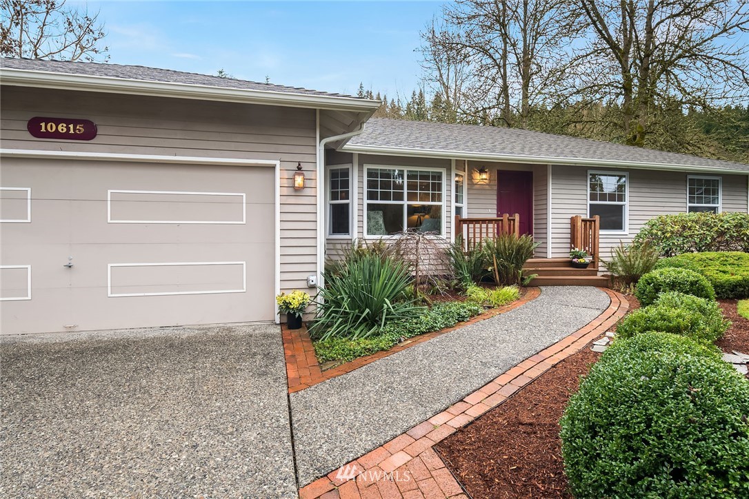 10615 Northeast 175th Street Bothell, WA 98011 - Photo 3 of 23