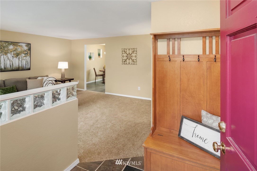 10615 Northeast 175th Street Bothell, WA 98011 - Photo 4 of 23