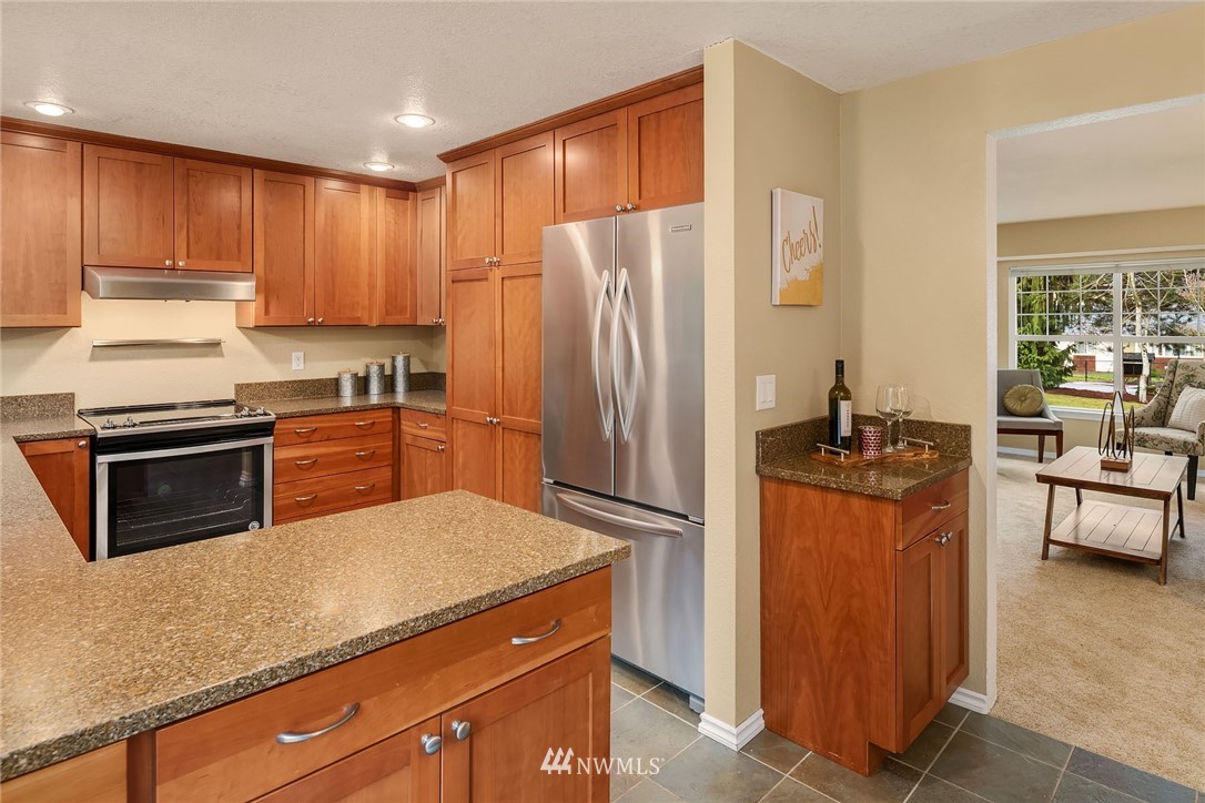 10615 Northeast 175th Street Bothell, WA 98011 - Photo 8 of 23