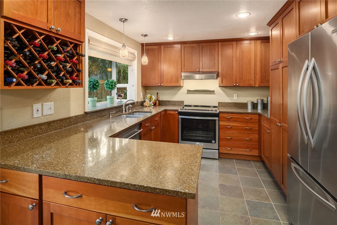 10615 Northeast 175th Street Bothell, WA 98011 - Photo 9 of 23