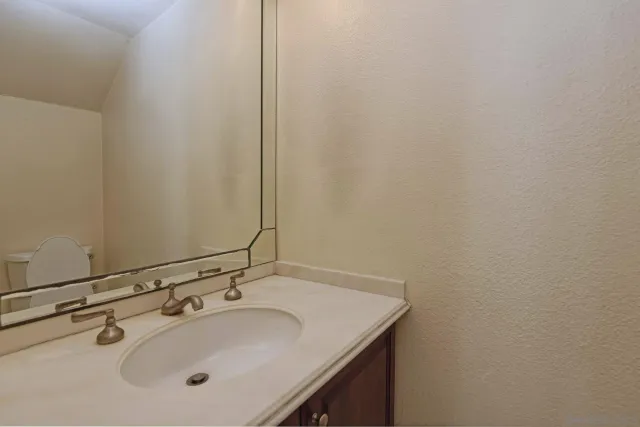 $5,995 | 2585 Caminito Muirfield, La Jolla, CA 92037