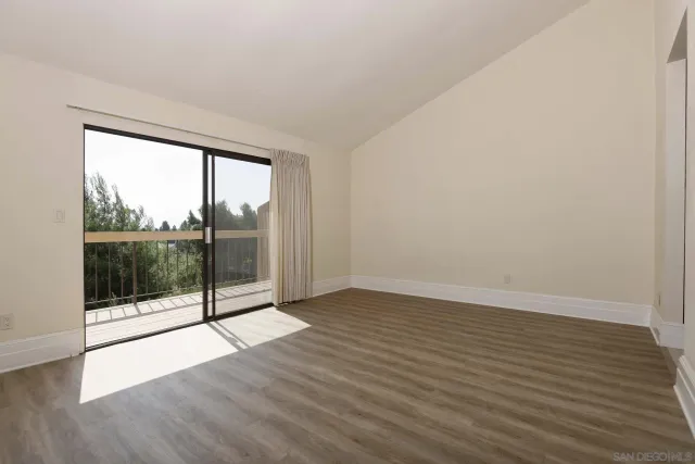 $5,995 | 2585 Caminito Muirfield, La Jolla, CA 92037