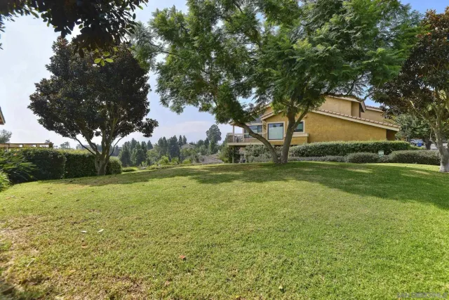 $5,995 | 2585 Caminito Muirfield, La Jolla, CA 92037